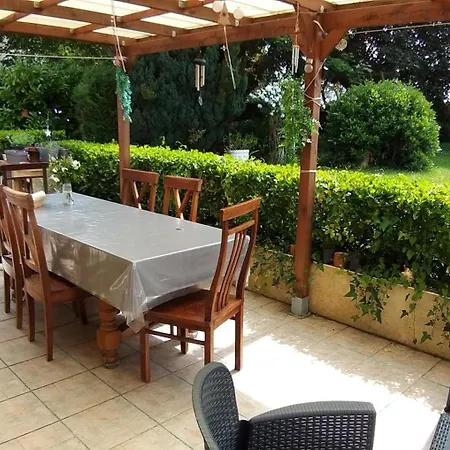 Bed & Breakfast Valerie Gouffe D'hotes Parigné-lʼÉvêque