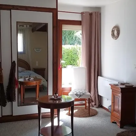 Valerie Gouffe D'hotes Bed & Breakfast *