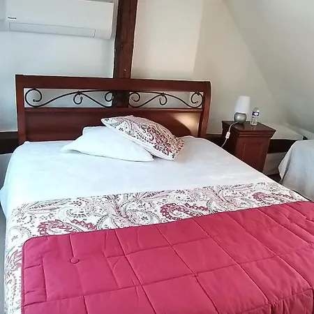 住宿加早餐酒店 Valerie Gouffe D'hotes Climatisees Parigné-lʼÉvêque